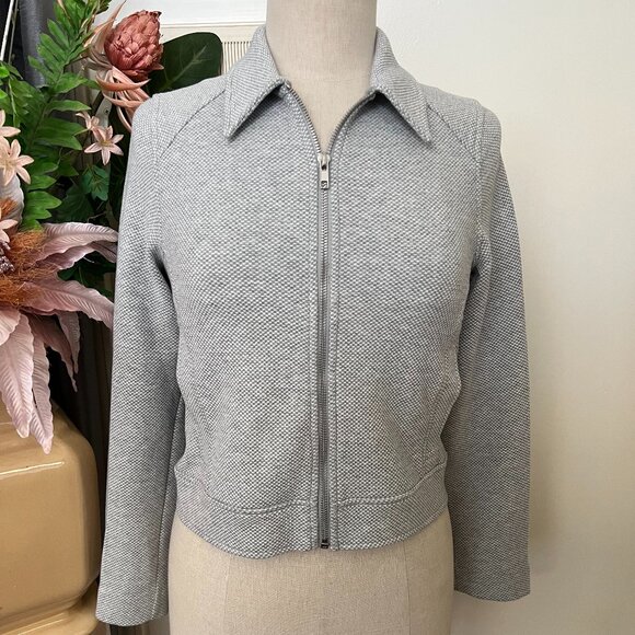 Banana Republic Jackets & Blazers - H -- NWT gray BANANA REPUBLIC long sleeve full zip women's stretch jacket XS
